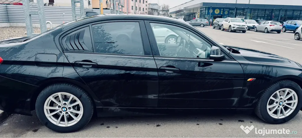 BMW 320i Sedan (F30) – Manuală | 184 CP | 2015