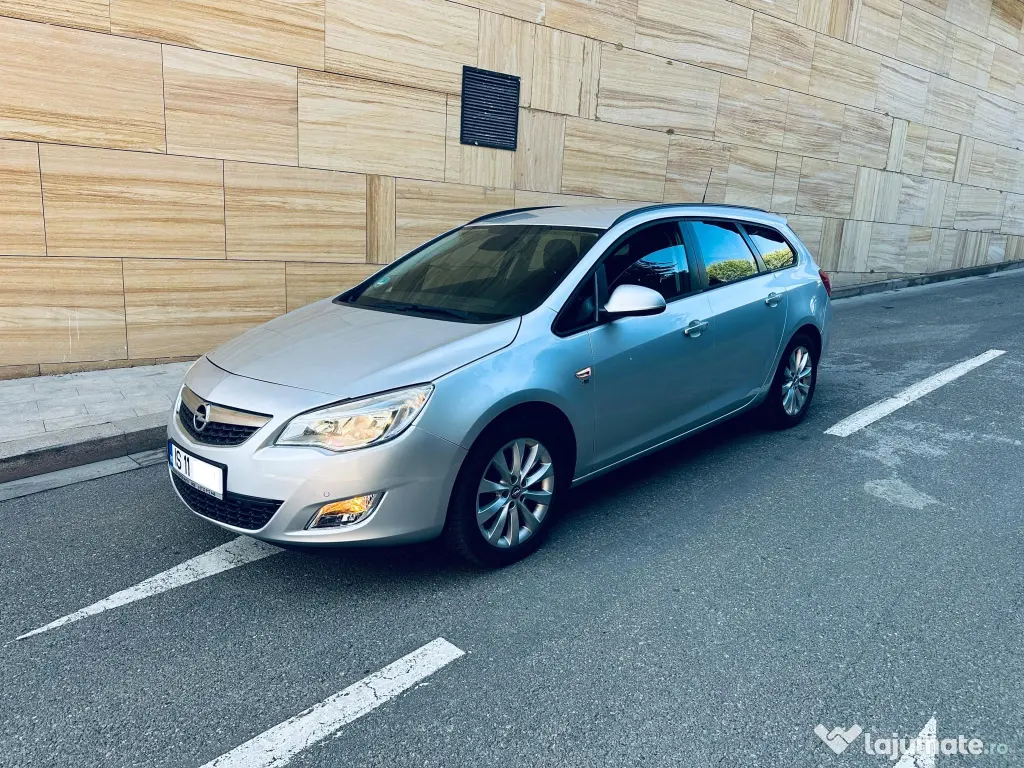 Opel Astra J 2012 ~ 1.7Diesel Euro 5 ~ Clima Pilot Senz Park Scaune Incalzite