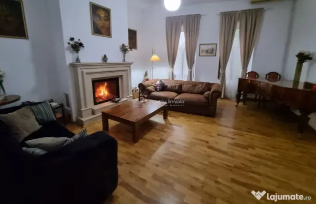 Casa boiereasca, eleganta,piscina, mobilata, teren 613 mp -