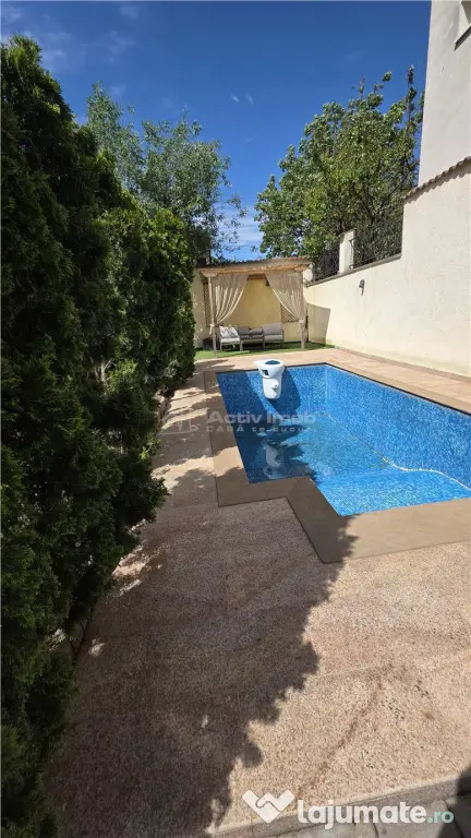 Casa boiereasca, eleganta,piscina, mobilata, teren 613 mp -