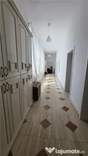 Casa boiereasca, eleganta,piscina, mobilata, teren 613 mp - 