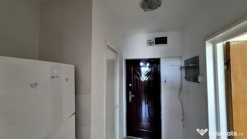 Apartament 2 camere – 49,30 mp, etaj 8/9, bloc 1971 –...