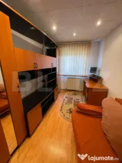 Centru Petroșani | 3 camere decomandat | Vedere spre Parân