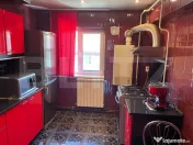 Centru Petroșani | 3 camere decomandat | Vedere spre Parân
