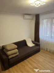 Metalurgiei stradal cu parcare