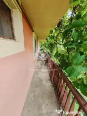 Casă mare D+P+2E (486 mp) – Ideală Mini-Bloc / 3 Apar...