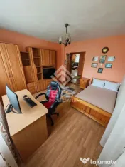 Casă mare D+P+2E (486 mp) – Ideală Mini-Bloc / 3 Apar...