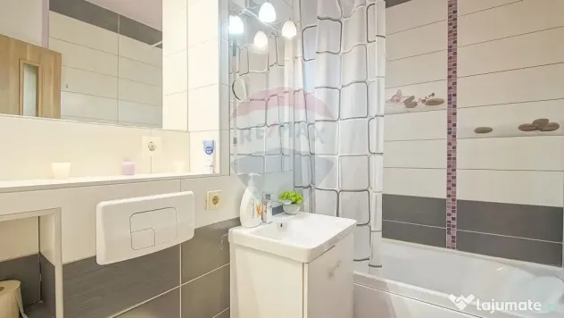 Comision 0%! Apartament cu 3 camere de Vanzare L.C. Babe?...