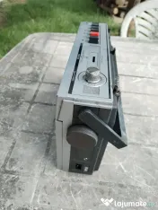 Radio casetofon Universum 