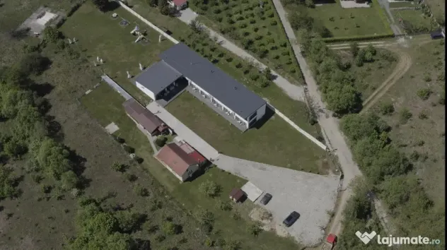 Pensiune de vanzare Avrig langa Brambura park