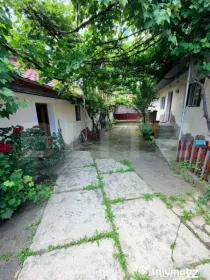 Casa de vanzare, 5 camere, 175 mp, Sercaita-Brasov