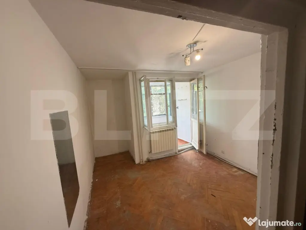 Apartament 2 camere, 52.96 mp, decomandat, zona Piata Nicoli