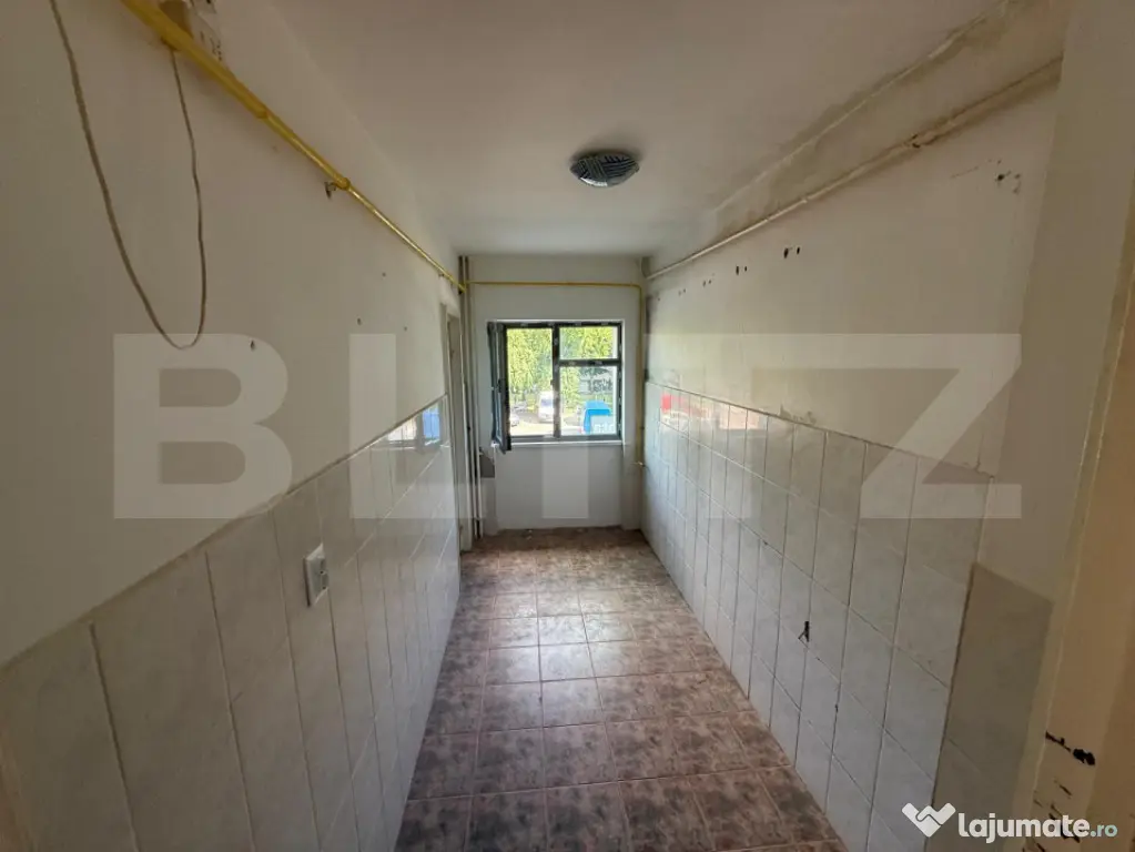 Apartament 2 camere, 52.96 mp, decomandat, zona Piata Nicoli
