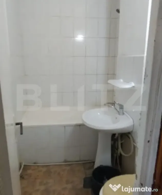 Apartament 2 camere, 52.96 mp, decomandat, zona Piata Nicoli
