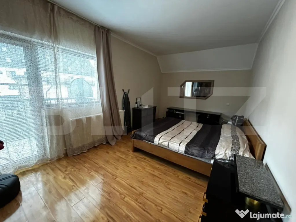 Casa de vanzare - 168 mp - 4 camere, zona Pensiunea Morariu