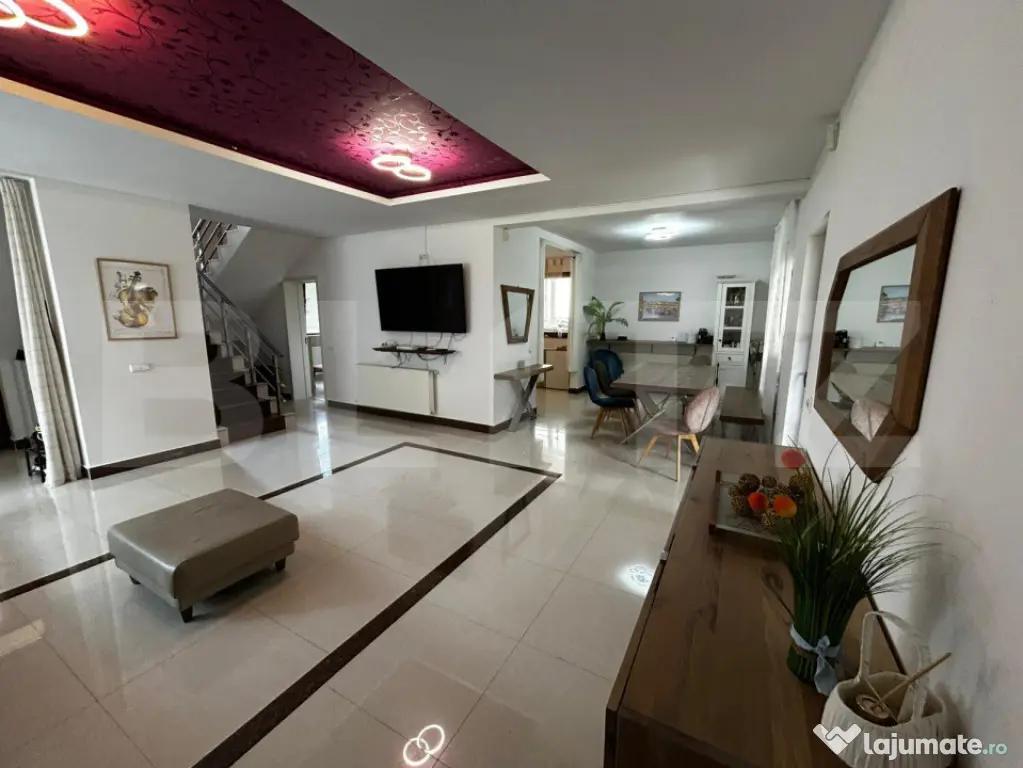 Casa de vanzare - 168 mp - 4 camere, zona Pensiunea Morariu