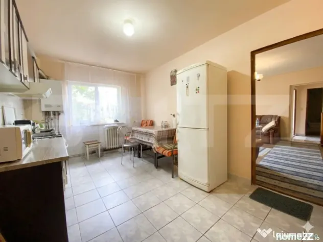 Apartament 2 camere, etaj 1, bloc izolat, parcare – zona H - Bistrita (Bistrita-Nasaud)