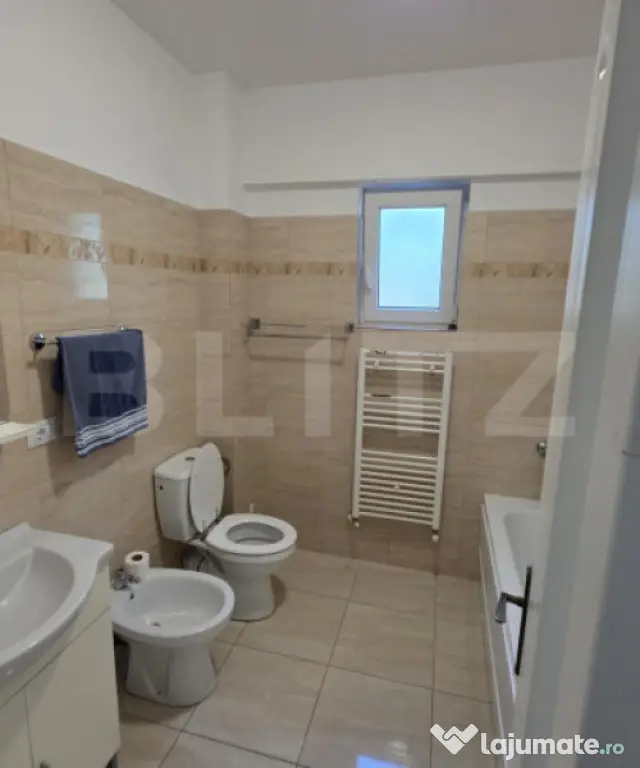 Apartament 3 camere, 78 mp, terasă 13 mp, parcare inclusă,