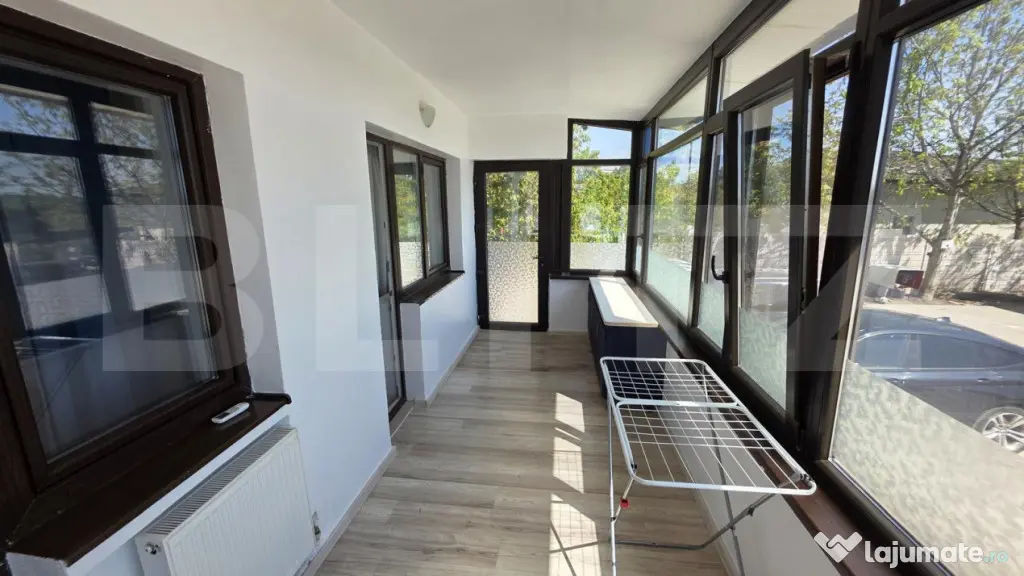 Apartament 3 camere, 78 mp, terasă 13 mp, parcare inclusă,