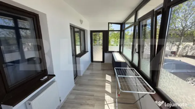 Apartament 3 camere, 78 mp, terasă 13 mp, parcare inclusă,