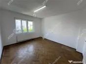 Casa individuala 3 camere garaj si teren 200 mp Calea Dumbra 