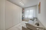 Suprafata totala 145 mp*Ready to move in*Decomandat *Siseșt
