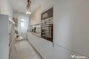 Suprafata totala 145 mp*Ready to move in*Decomandat *Siseșt