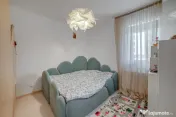 Suprafata totala 145 mp*Ready to move in*Decomandat *Siseșt