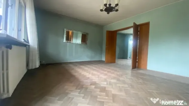 Apartament 3 camere in cladire cu 6 apartamente