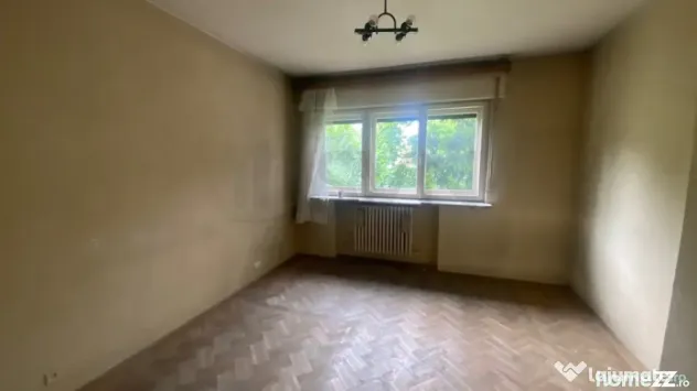 Apartament 3 camere in cladire cu 6 apartamente