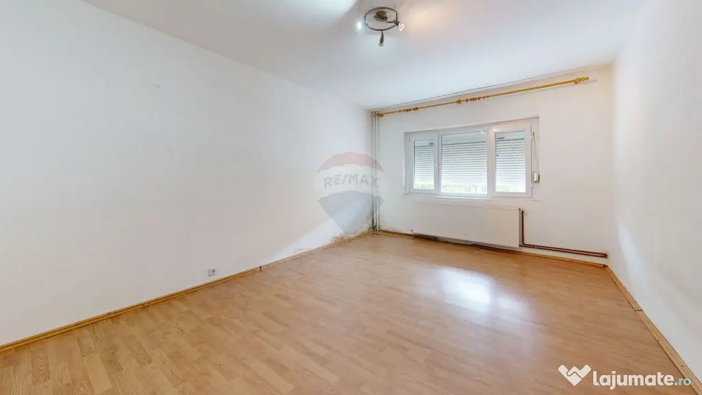 Apartament cu 2 camere de vânzare în zona Noua