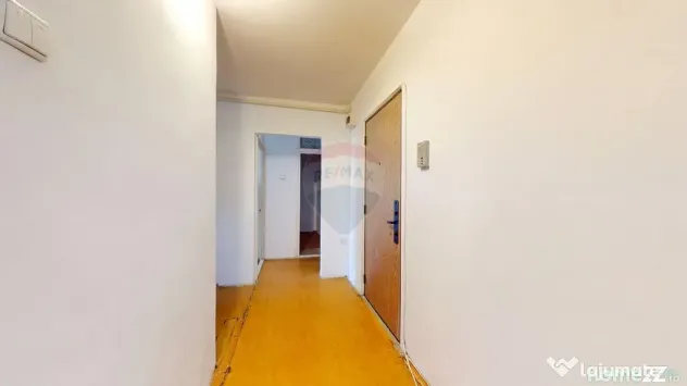 Apartament cu 2 camere de vânzare în zona Noua