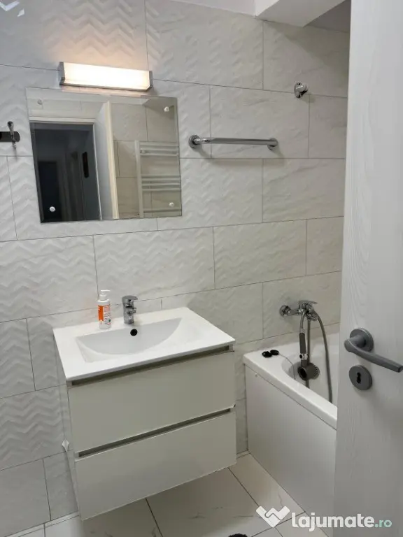 Apartament 2 camere Nord Est