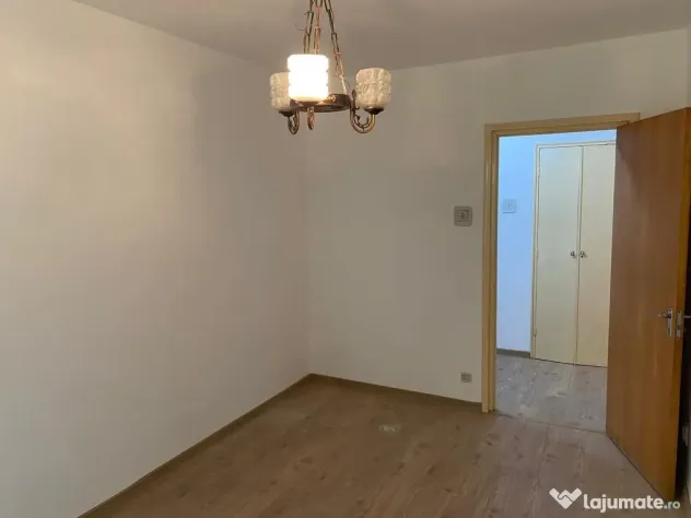 Tineretului | 2 Camere Decomandat | Renovat | Etaj 3/8