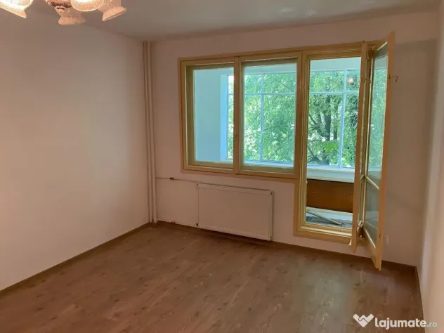 Tineretului | 2 Camere Decomandat | Renovat | Etaj 3/8
