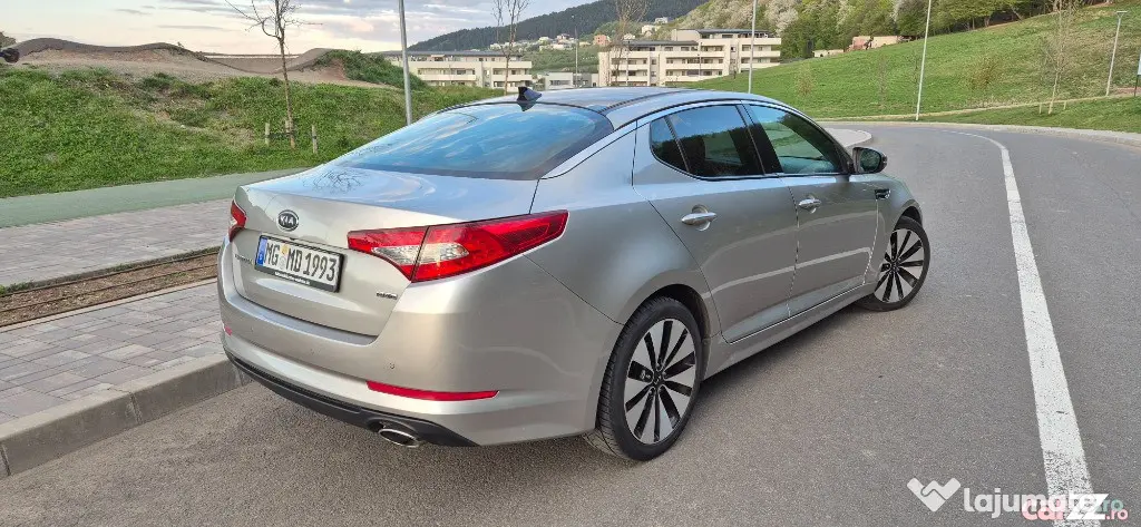 Kia Optima Spirit 1.7CRDi 136cp Automat 6+1 Viteze Panoramic Navi Camere