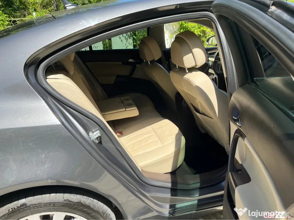 Opel Insignia 2.0 cdti 2010