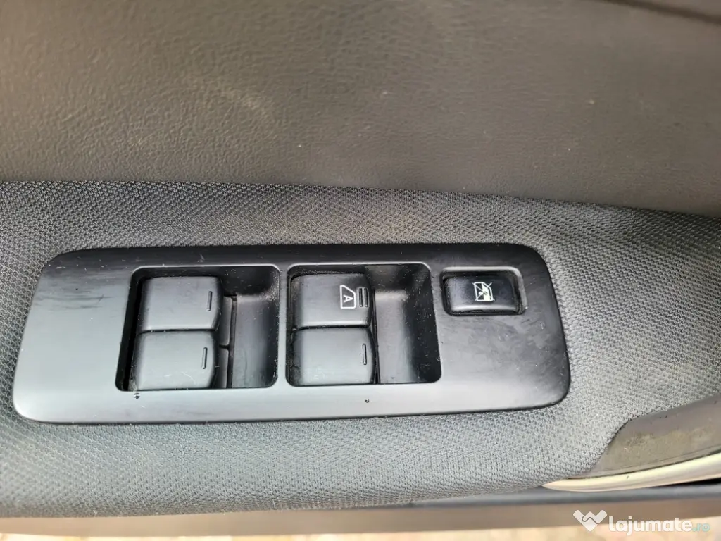 Nissan Qashqai 1.6 benzina