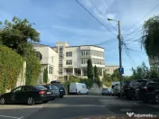 Clădire emblematică de vânzare în Piatra Neamț – fost 