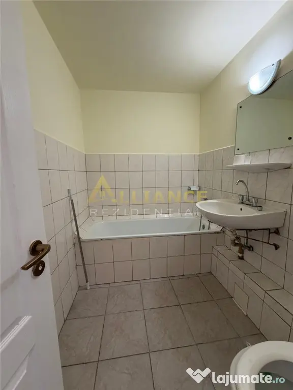 Apartament 2 camere semidecomandat | Aleea Huedin