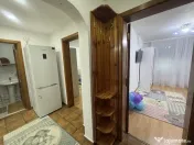 2 cam. etaj 2, decomandat, 50 mp. str. Unirii, zona centrala 