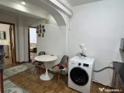 2 cam. etaj 2, decomandat, 50 mp. str. Unirii, zona centrala 