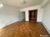 Apartament 4 camere I Piata Alba Iulia 