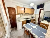 Apartament 2 camere, 55 mp, balcon, etaj 1, boxa, zona Cetat 