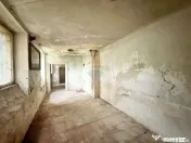 Apartament compus din 2 corpuri în centrul Aradului 