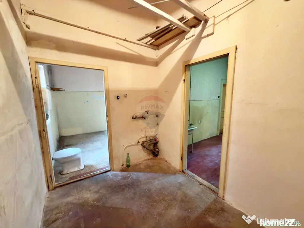 Apartament compus din 2 corpuri în centrul Aradului