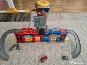 Vand City Action, Sectie politie si pompieri, garaj cu vehicule si walkie-talkie 