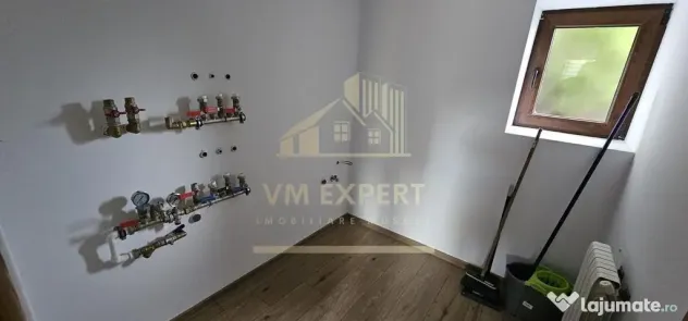 CASĂ 4 CAMERE TEREN 177MP RUCĂR ARGEȘ