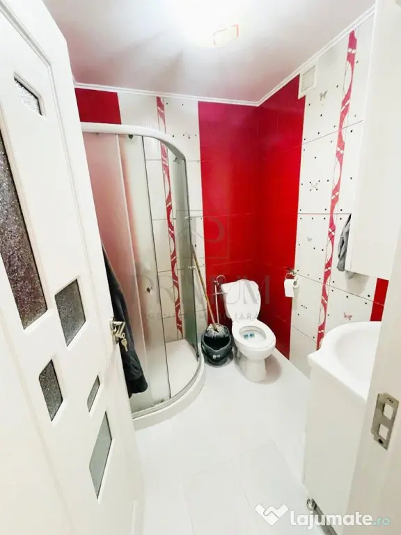 LIPOVEI - 3 CAM - 2 BAI - DECOM. - CENTRALA/AC - BALCON SPAT