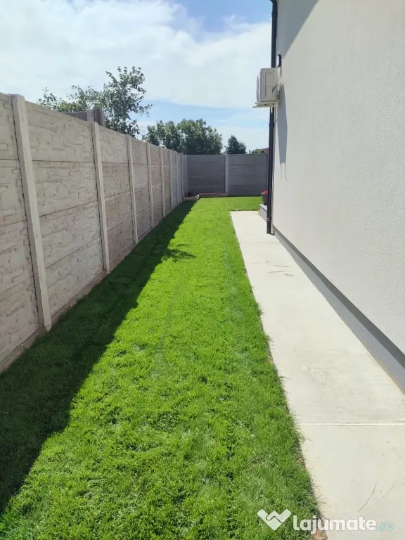 Ultima jumatate de duplex disponibila, pozitie foarte buna Bucovat